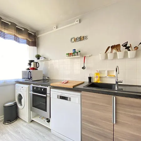 Apartment Cosy, Spacieux Avec 3 Et Espaces De Travail - Pres Bas *
