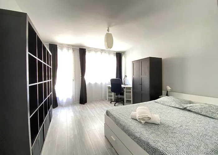 Cosy, Spacieux Avec 3 Et Espaces De Travail - Pres Bas Lägenhet Clermont-Ferrand